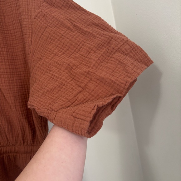 Z Supply Zephyr Cotton Gauze Romper - Picture 7 of 9